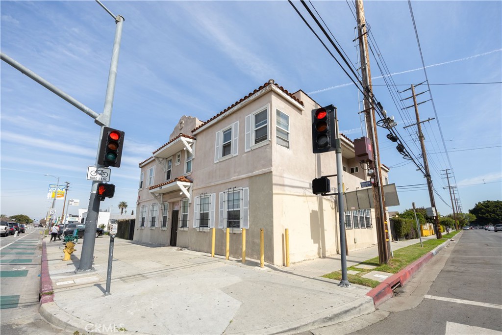 9124 S Broadway