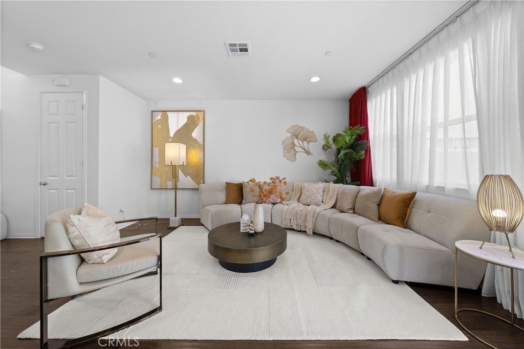 532 Michaelson Ln