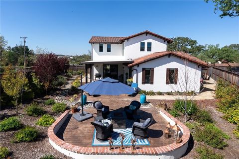 Tiny photo for 9300 Via Castillo, Atascadero, CA 93422 (MLS # NS26068519)