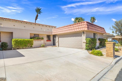 Photo of 40135 Baltusrol Circle, Palm Desert, CA 92211 (MLS # 219153697DA)