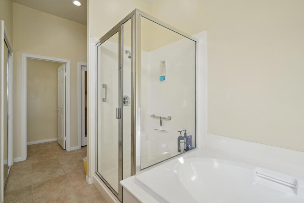 Heritage Palms CC - Residential