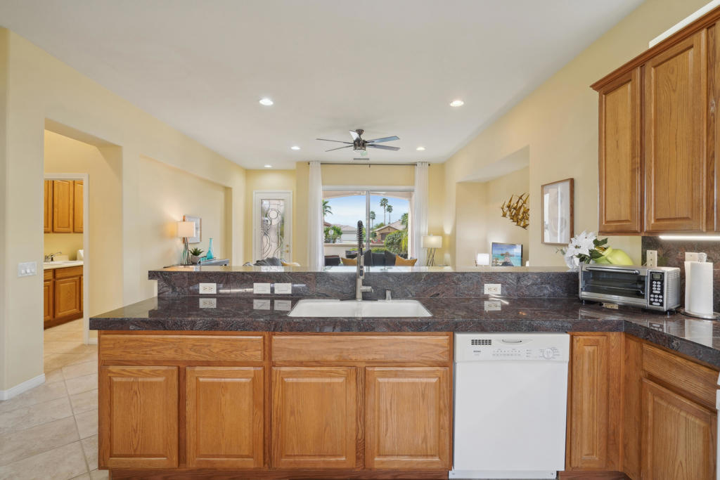 Heritage Palms CC - Residential