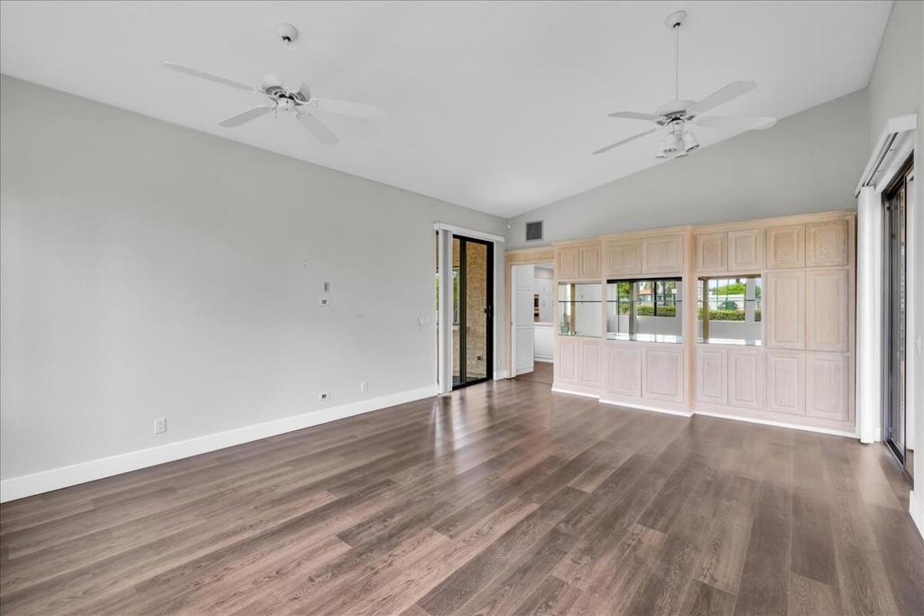 Presidential Estates - Residential