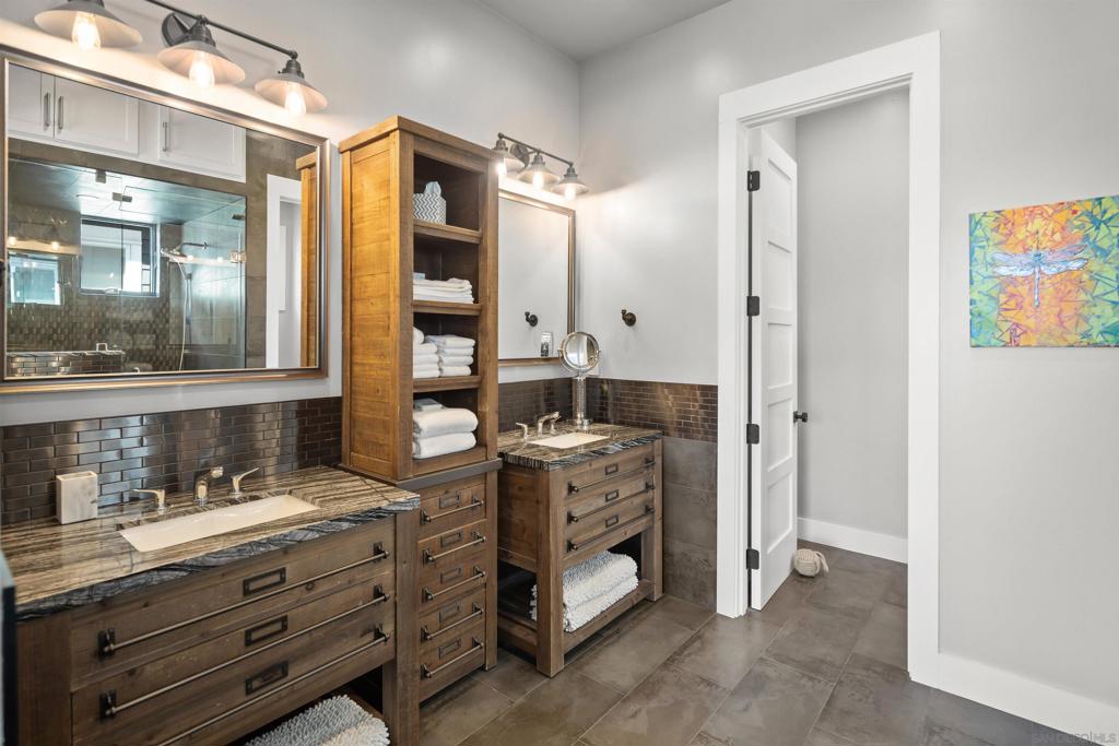 Coronado Village - Residential Lease