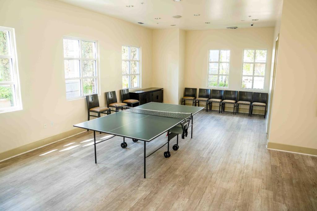 3901 Lick Mill Boulevard 305