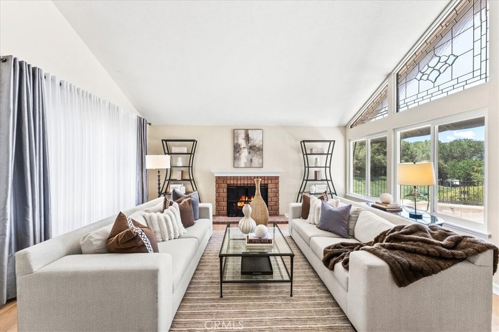 22801 Toston