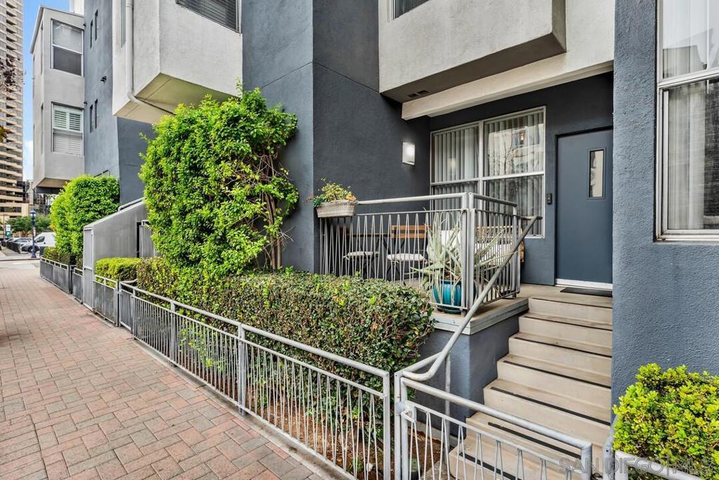 101 Market Street 116