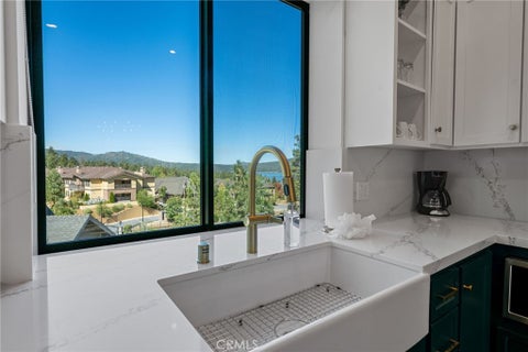 Tiny photo for 807 Cameron Drive, Big Bear Lake, CA 92315 (MLS # IG26223939)