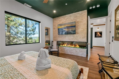 Tiny photo for 807 Cameron Drive, Big Bear Lake, CA 92315 (MLS # IG26223939)