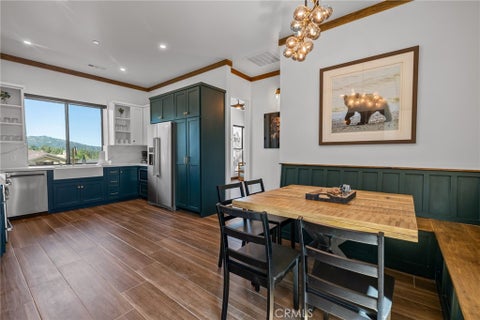 Tiny photo for 807 Cameron Drive, Big Bear Lake, CA 92315 (MLS # IG26223939)