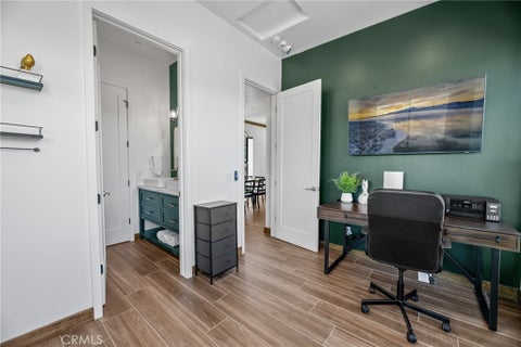 Tiny photo for 807 Cameron Drive, Big Bear Lake, CA 92315 (MLS # IG26223939)