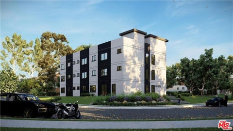 Photo of 118 W 87th Place, Los Angeles, CA 90003 (MLS # 26658415)