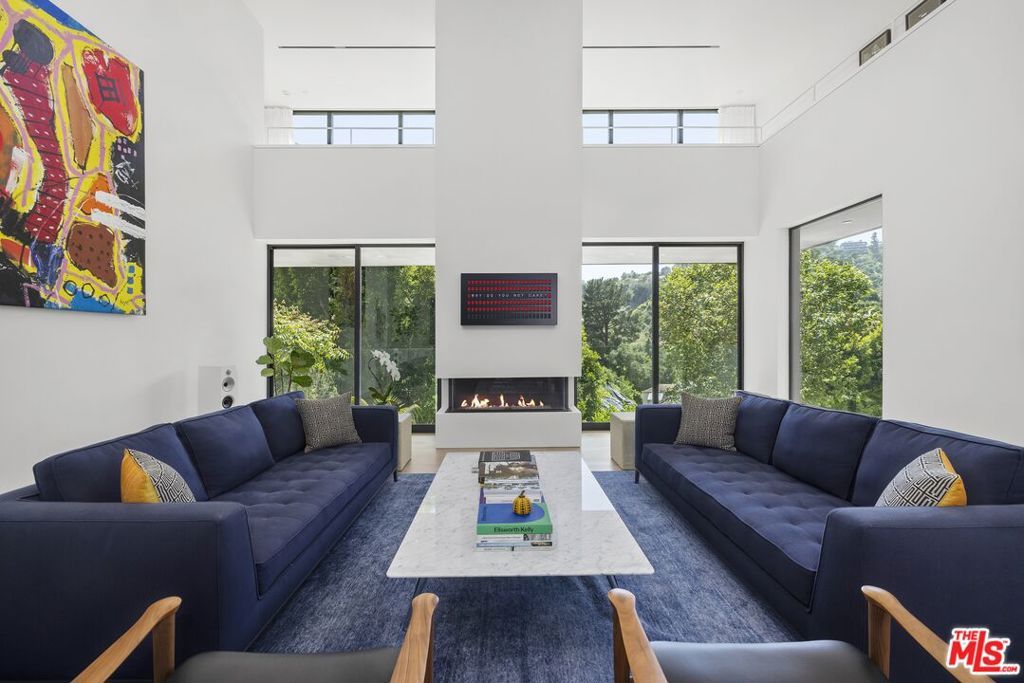 listing image 130720997820558267543