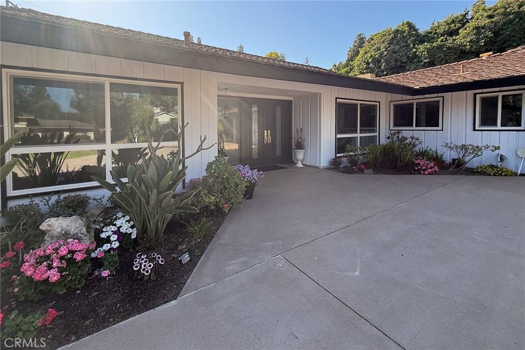 2225 Terraza Place