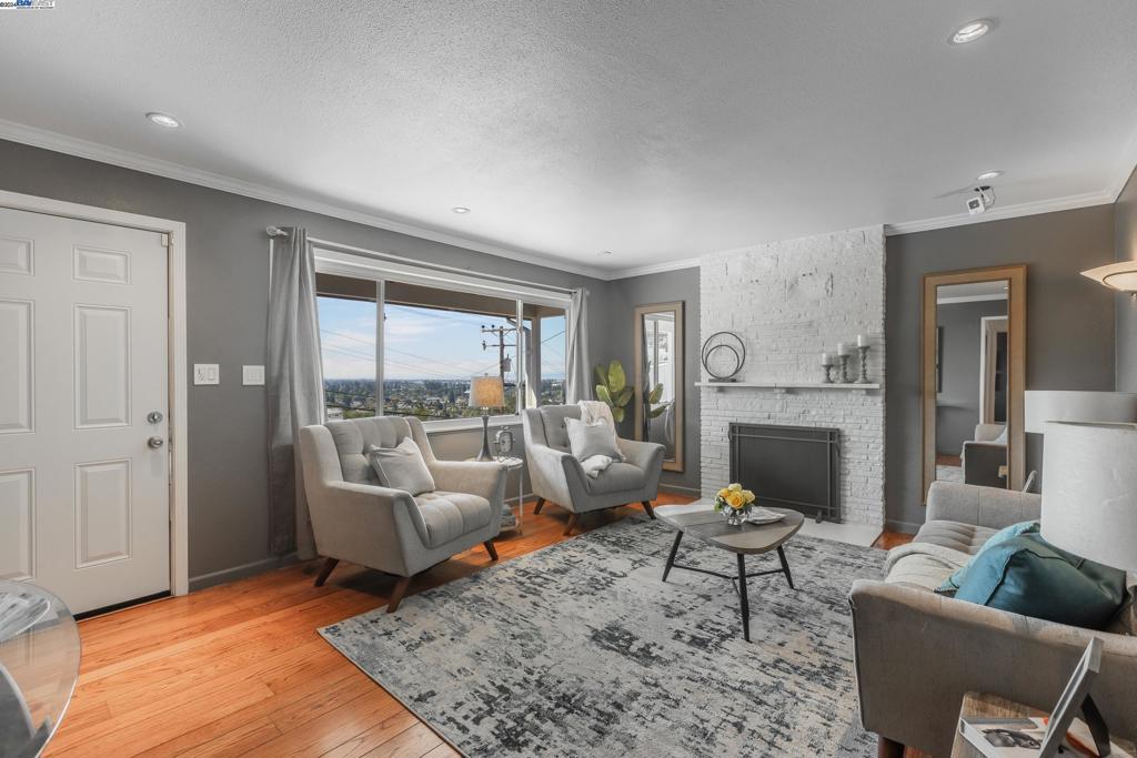 MALCOLM - Residential