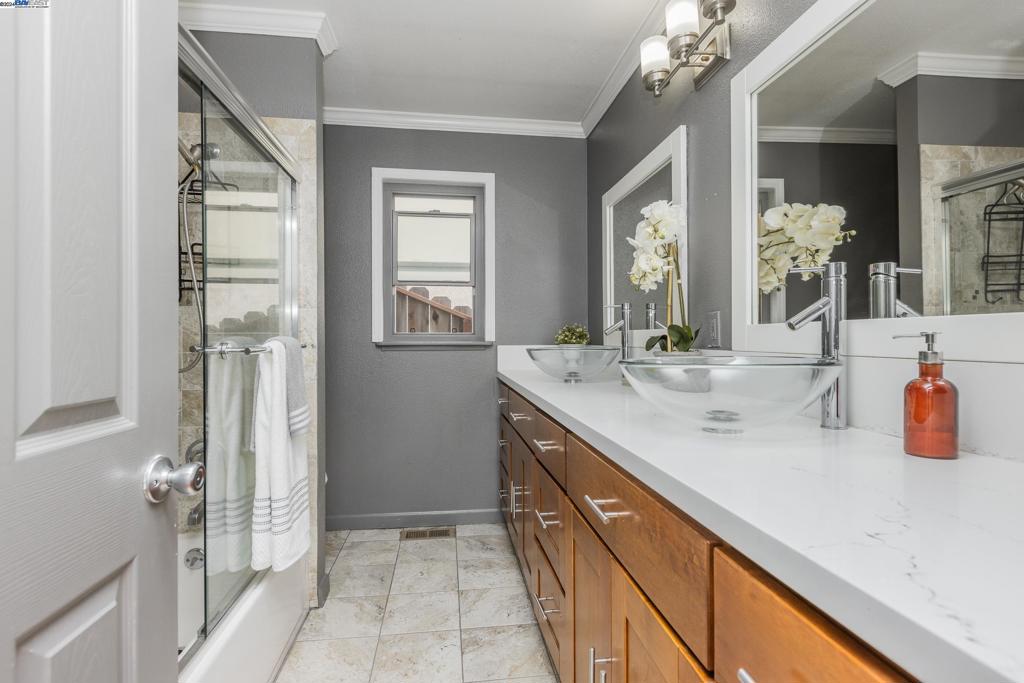 MALCOLM - Residential