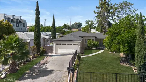 MLS: SR26095628