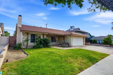 Photo of 19526 Babington St, Canyon Country, CA 91351 (MLS # SR26066730)