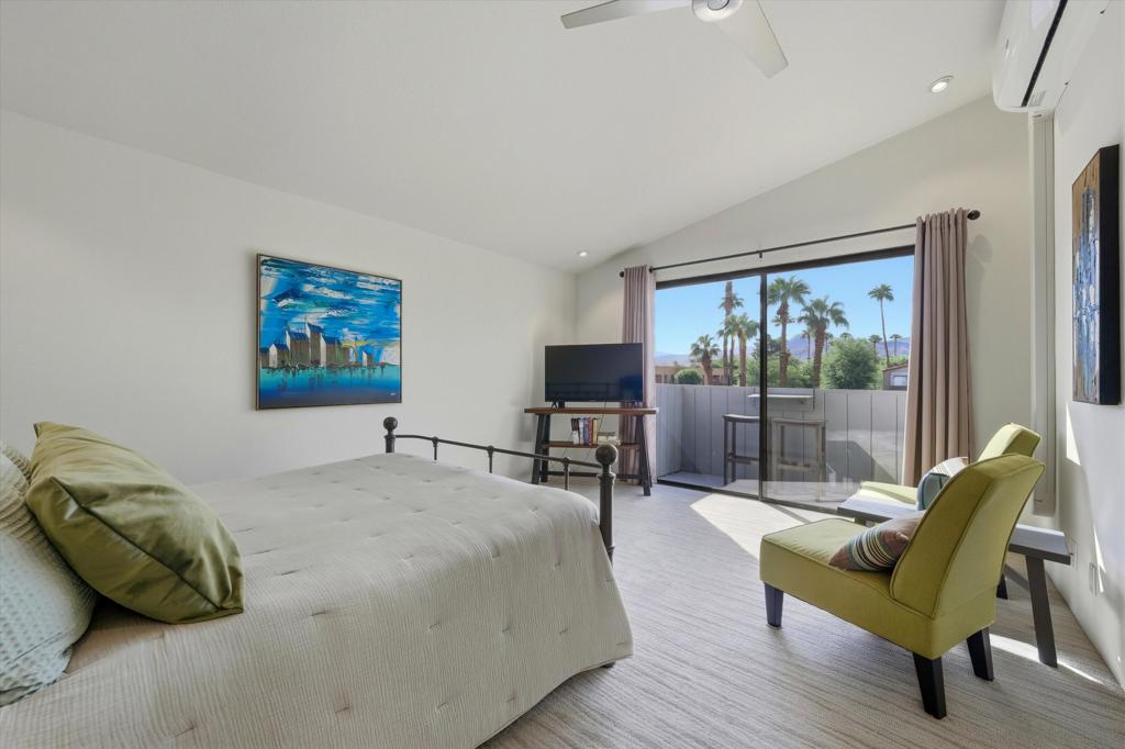 Sundial Condos - Residential