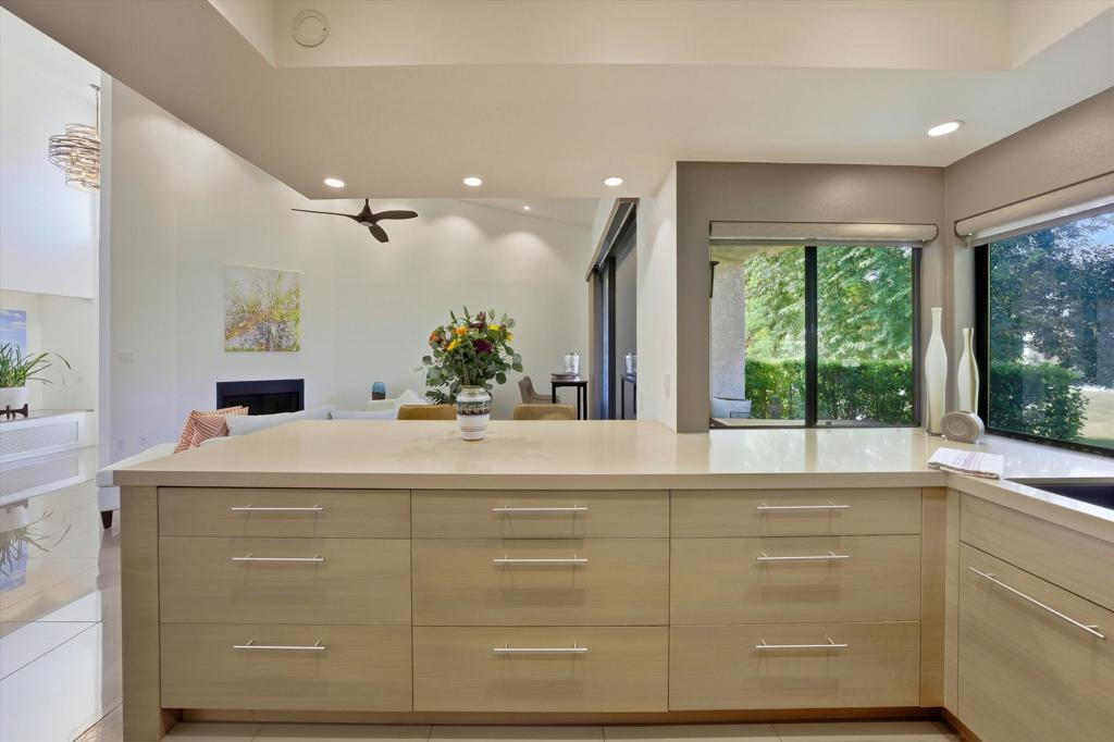Sundial Condos - Residential