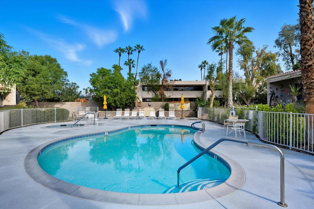 Sundial Condos - Residential