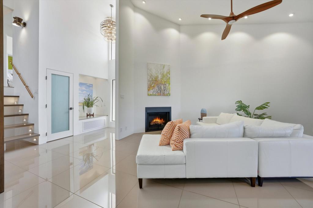 Sundial Condos - Residential