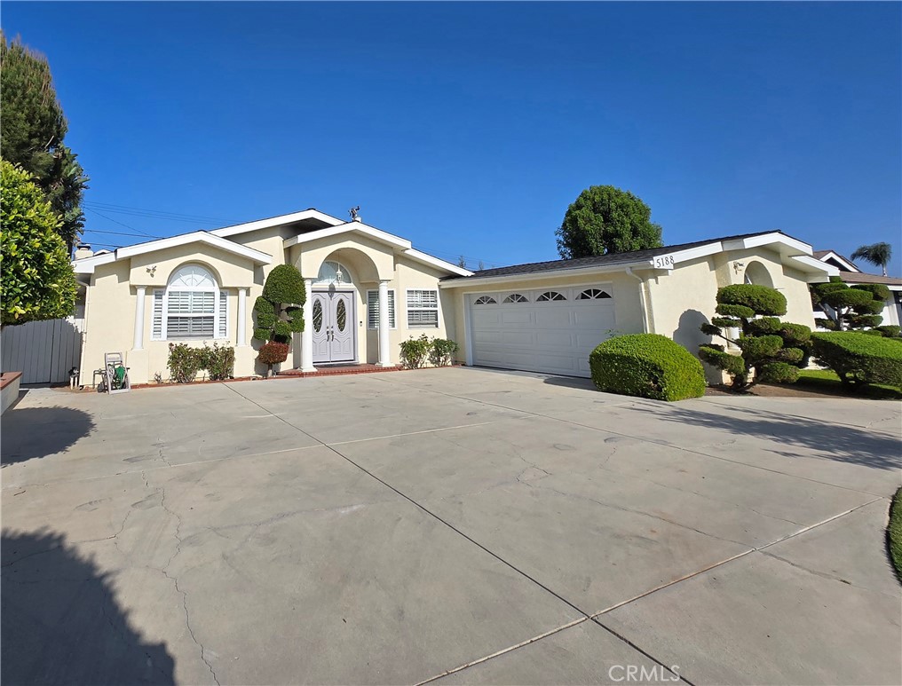 5188 Fox Hills