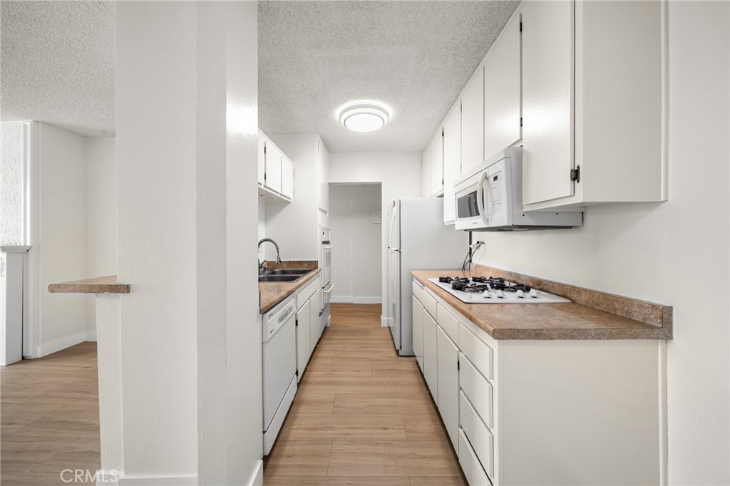 421 S La Fayette Park Place 726