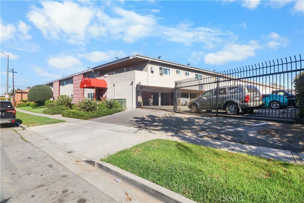 5050 Linden 94