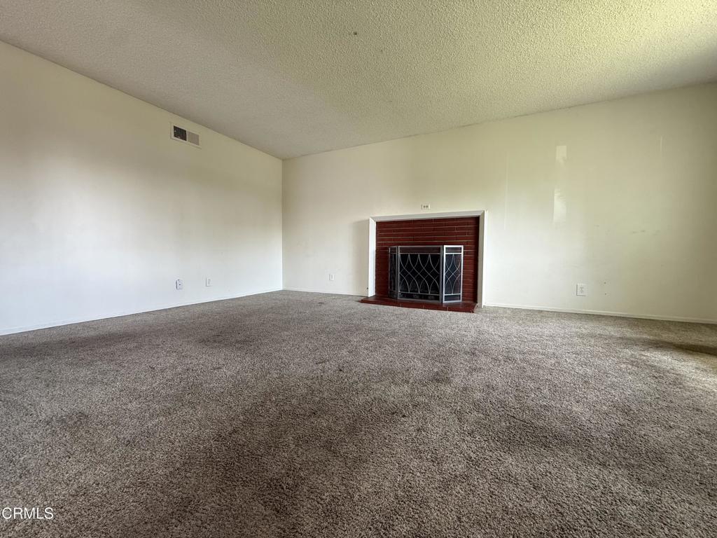 1421 Kingswood Way