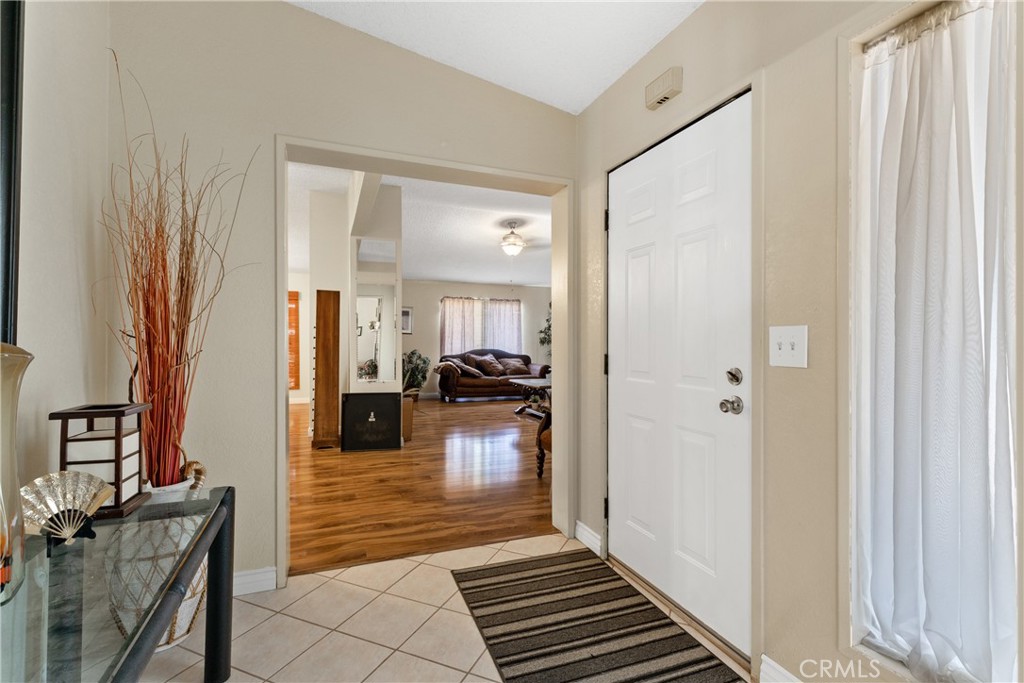 1300 W Menlo Avenue 172