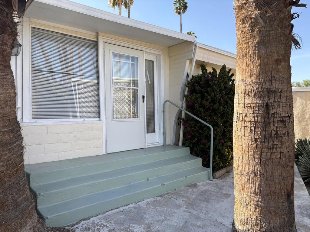 Blue Skies - Manufactured In Park