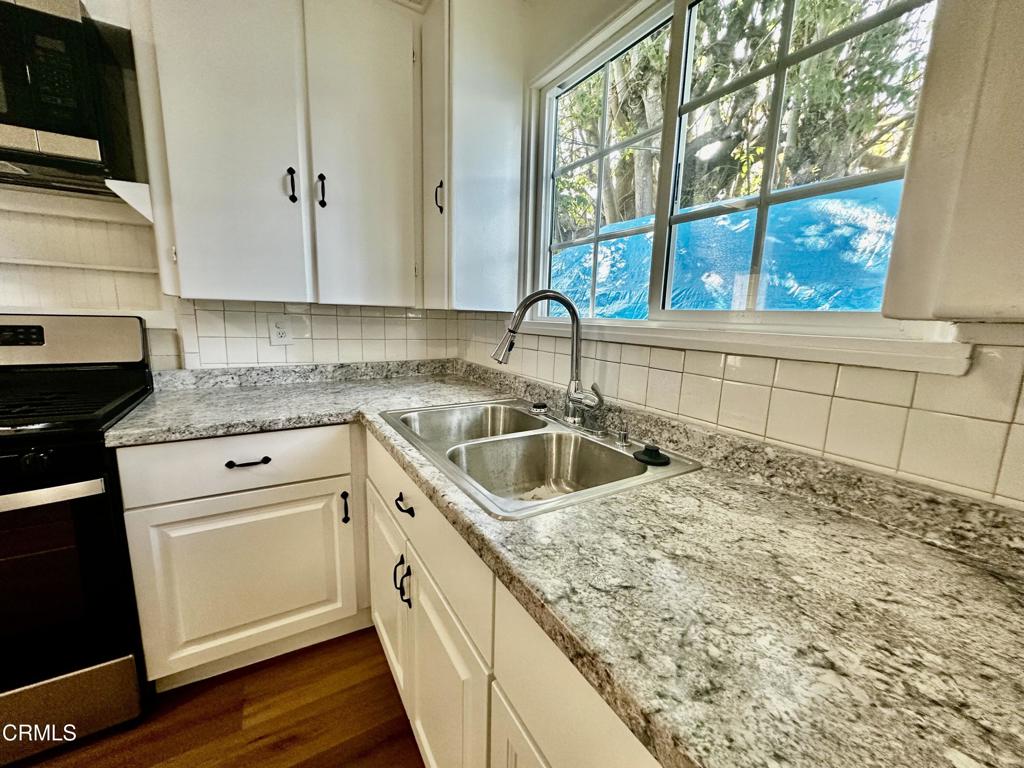 3171 E Los Angeles Avenue