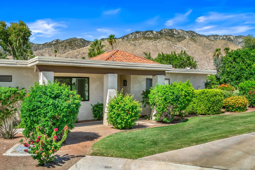 Photo of 657 N Palomar Circle, Palm Springs, CA 92262 (MLS # 219148550PS)
