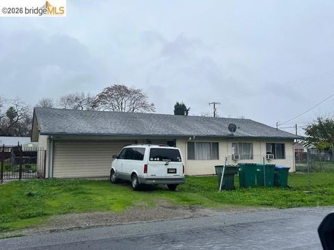 Photo of 1402 N 1402 N Morrison Ave Ave, Stockton, CA 95206 (MLS # 41131473)