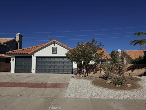 Photo of 12590 High Desert Road, Victorville, CA 92392 (MLS # HD26125093)