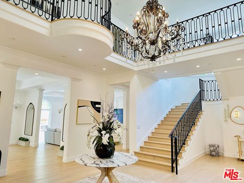 Photo of 1447 San Ysidro Drive, Beverly Hills, CA 90210 (MLS # 25571341)