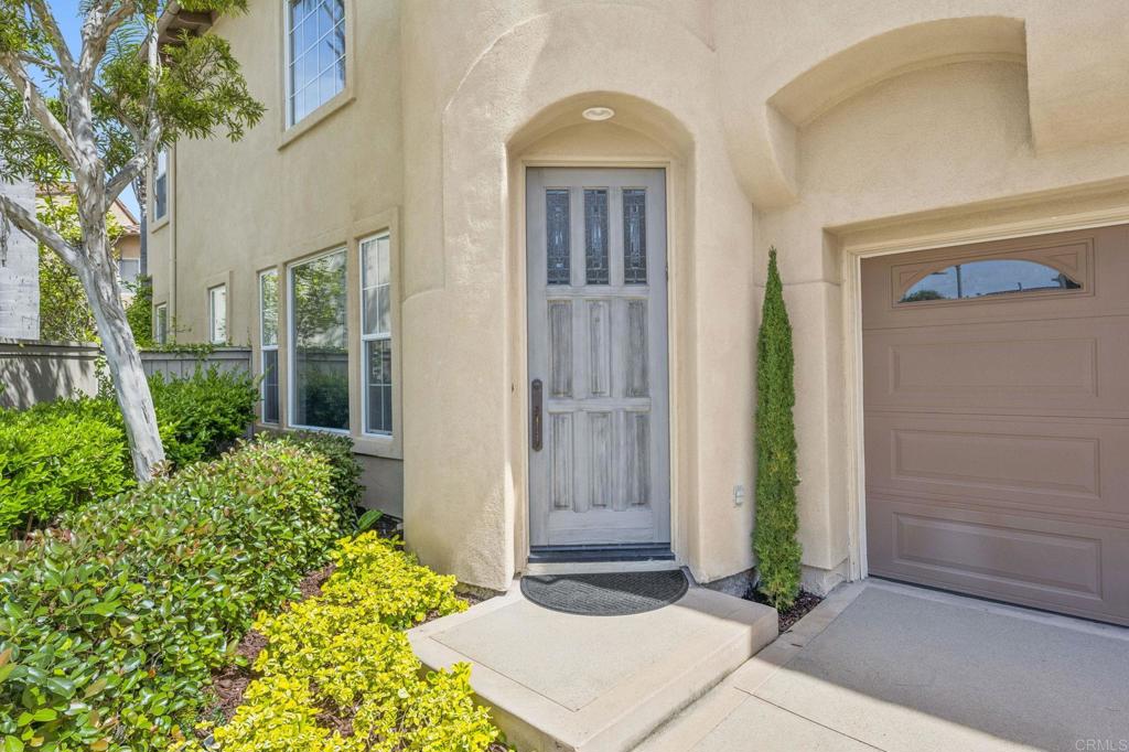 7256 Surfbird Circle