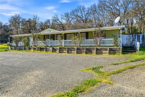 Photo of 1335 Mountview Road, Lakeport, CA 95453 (MLS # LC25077498)