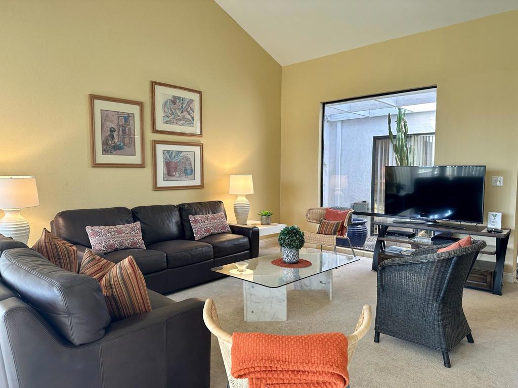 294 San Vicente Circle