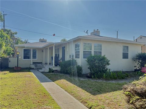 Photo of 551 N Niagara ST, Burbank, CA 91505 (MLS # WS26104822)