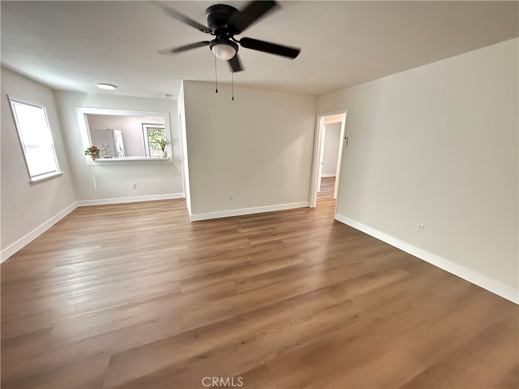 551 N Niagara