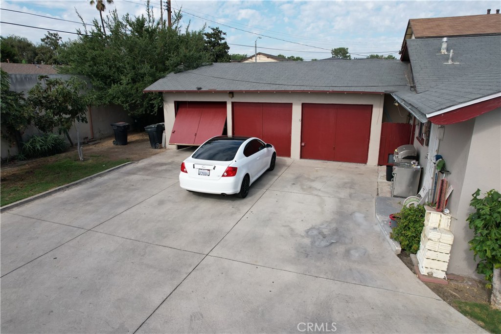 1169 N Mayfair Avenue