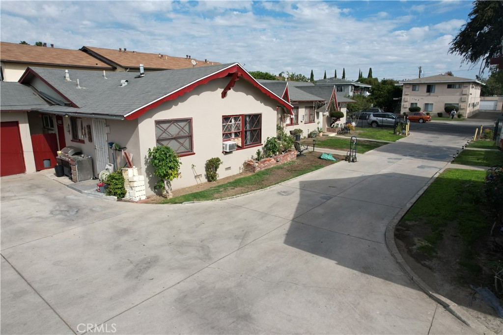 1169 N Mayfair Avenue