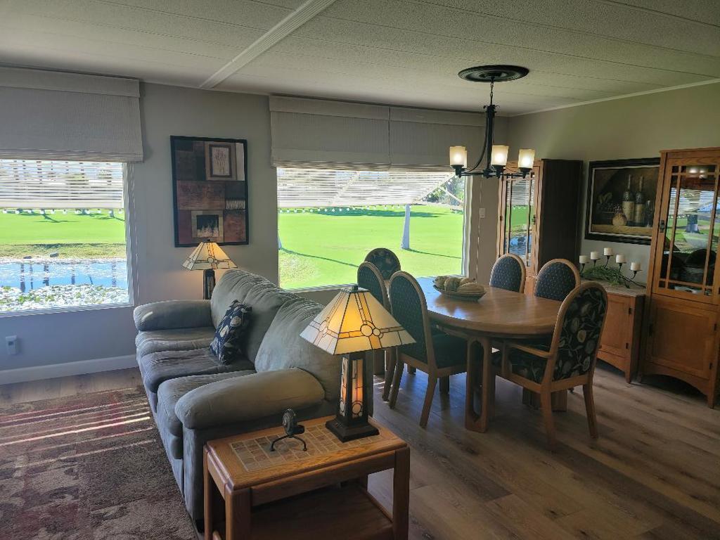 Tri Palm Estates - Manufactured In Park