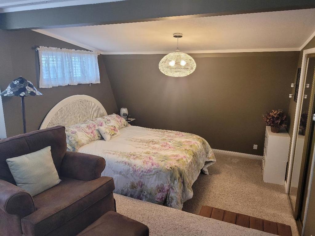 Tri Palm Estates - Manufactured In Park