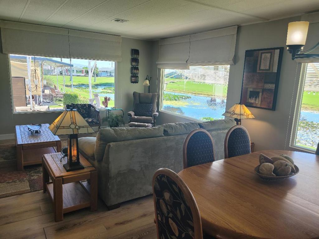 Tri Palm Estates - Manufactured In Park