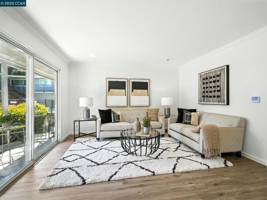 WESTSIDE DANVILL - Residential