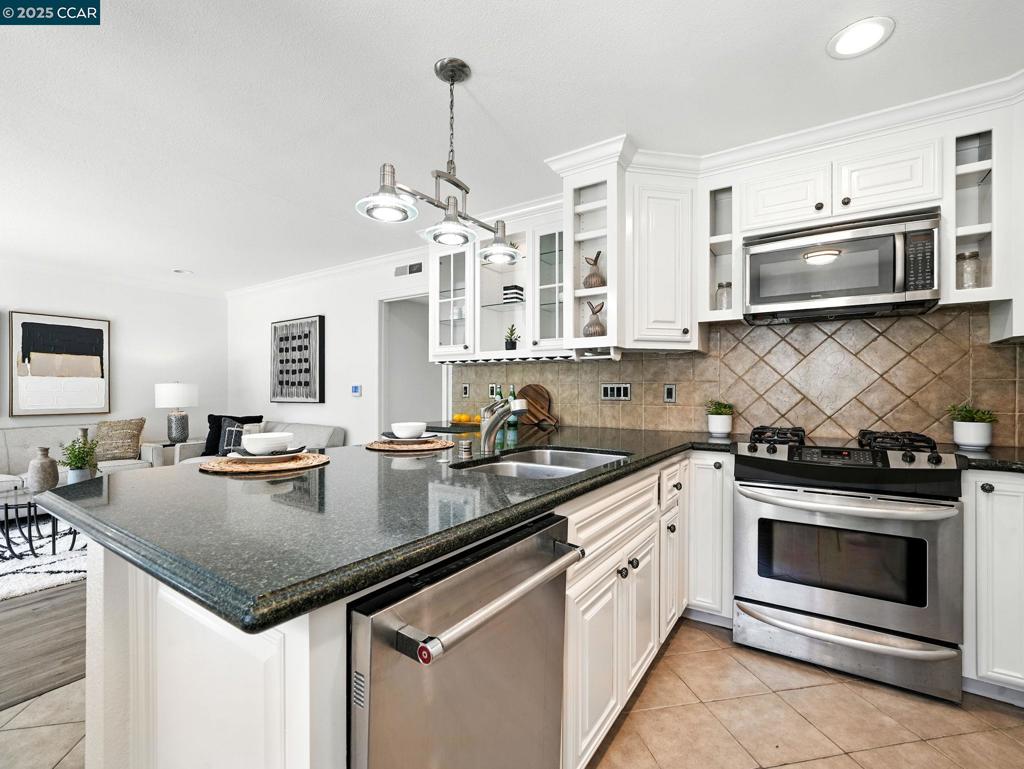 WESTSIDE DANVILL - Residential
