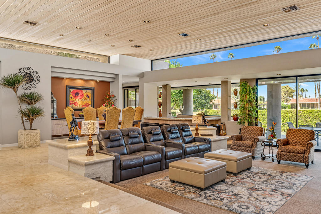 Mountain Cove - Residential